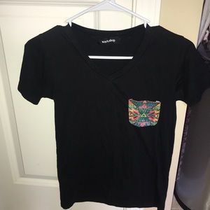 V-neck T-shirt